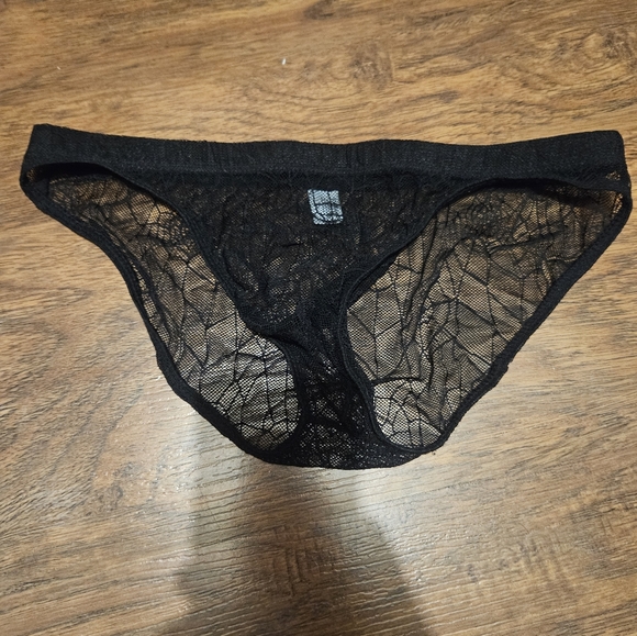 Spiderweb lace brief - Picture 2 of 4
